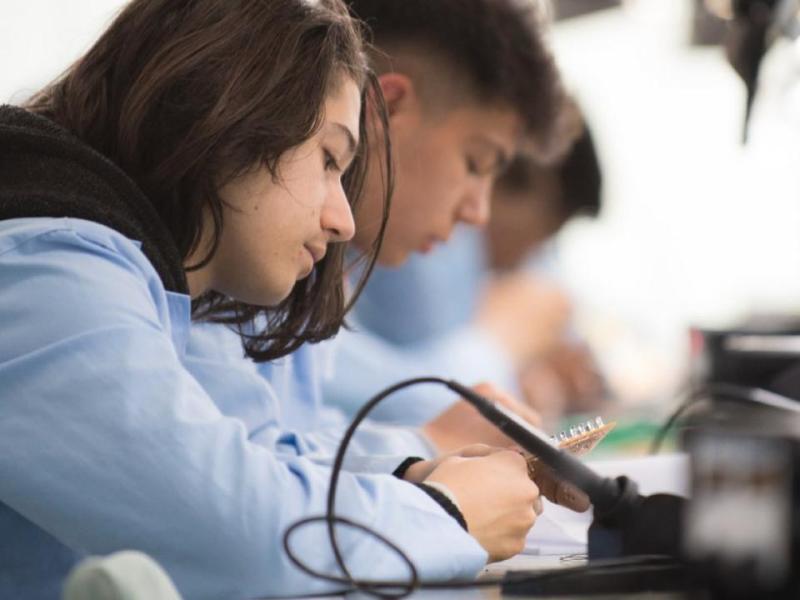 Meslek Lisesi Meselesine&nbsp;Bakışım